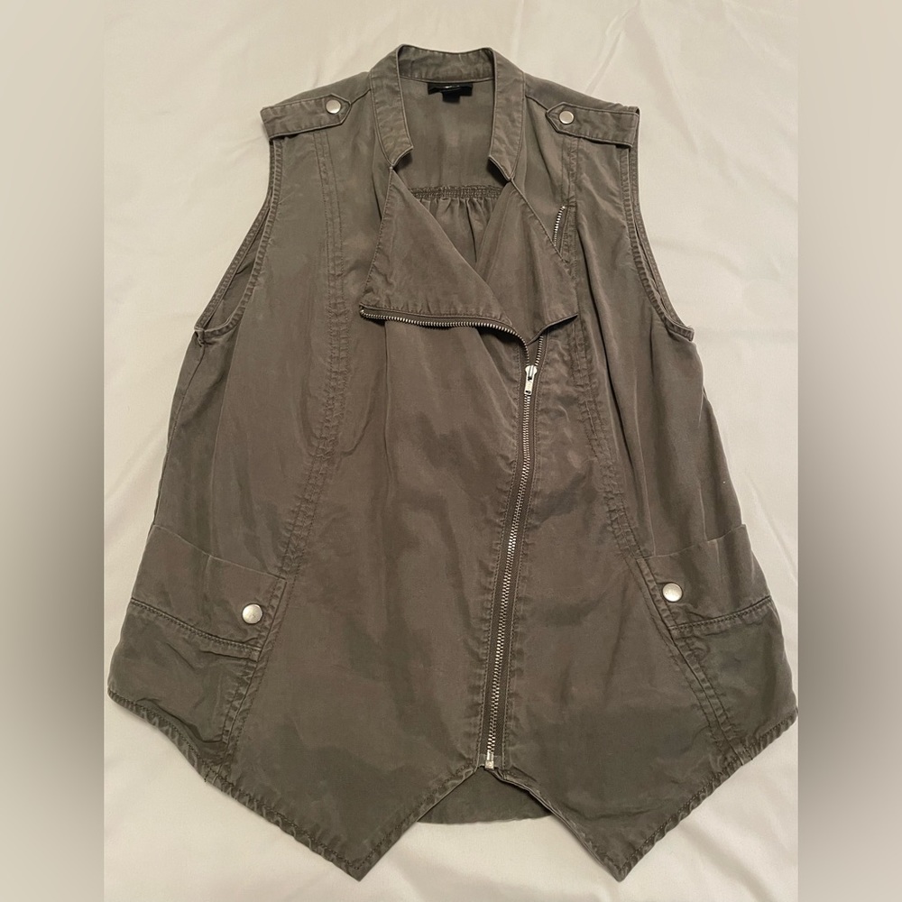 Army Green Zip Up Sleeveless Top, Size S